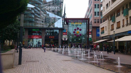 Centre commercial Corvin